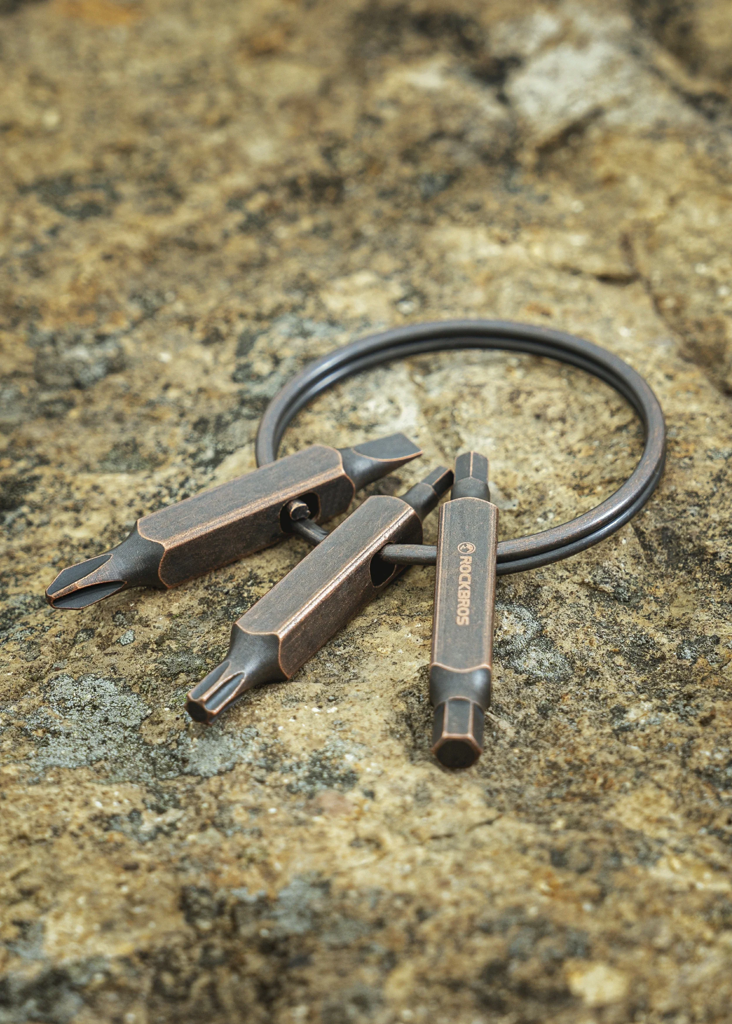 ROCKBROS  Key Ring Tool Set Lightweight Multi-Tool for Easy Travel-Road to Sky - Image 4